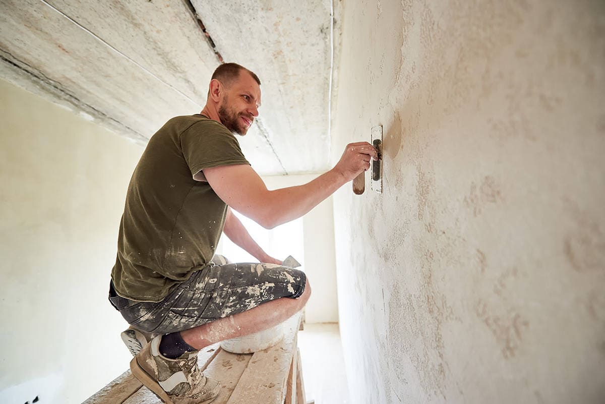 Tapety do sypialni: rodzaje, parametry, tapetowanie [krok po kroku] | BLOG BUDOWLANY