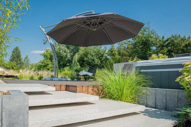 Jak dobrać parasol do projektu ogrodu? Poznaj ofertę Litex Garden | BLOG BUDOWLANY