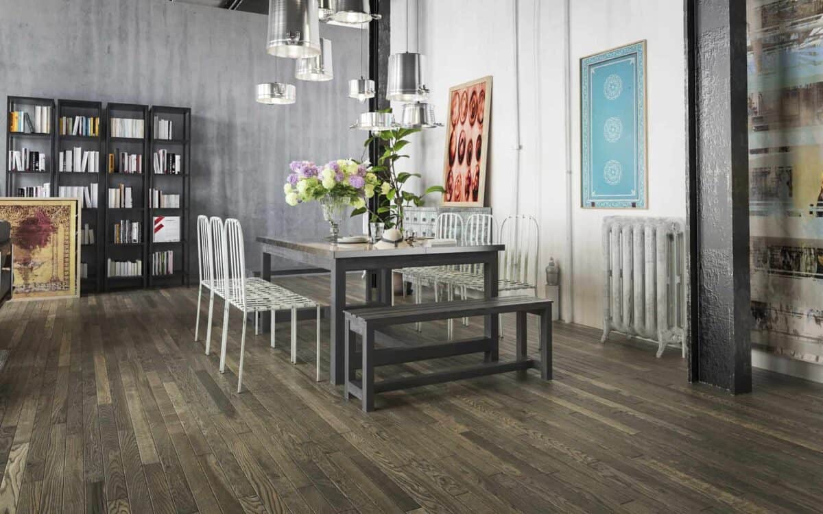 Parkiet czy panele podłogowe – co wybrać do mieszkania? | BLOG BUDOWLANY Podłogi drewniane Jawor-Parkiet